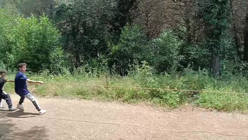 Rivaryum halat çekme oyunu